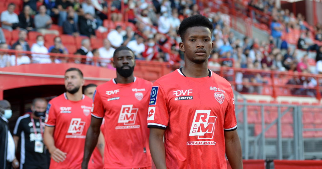 Adama Fofana pour 3 ans au DFCO !
