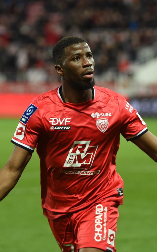 Le DFCO maîtrise face au Havre (2-0)