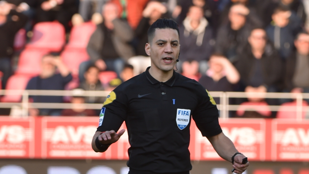 DFCO – FC Nantes : Karim Abed au sifflet