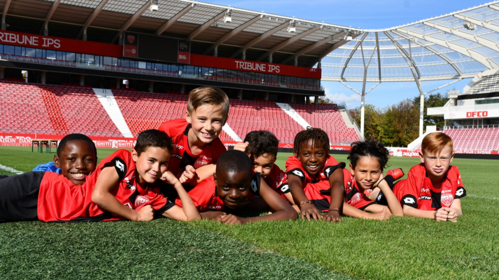 Envie d&rsquo;intégrer l&rsquo;École de Foot du DFCO ?