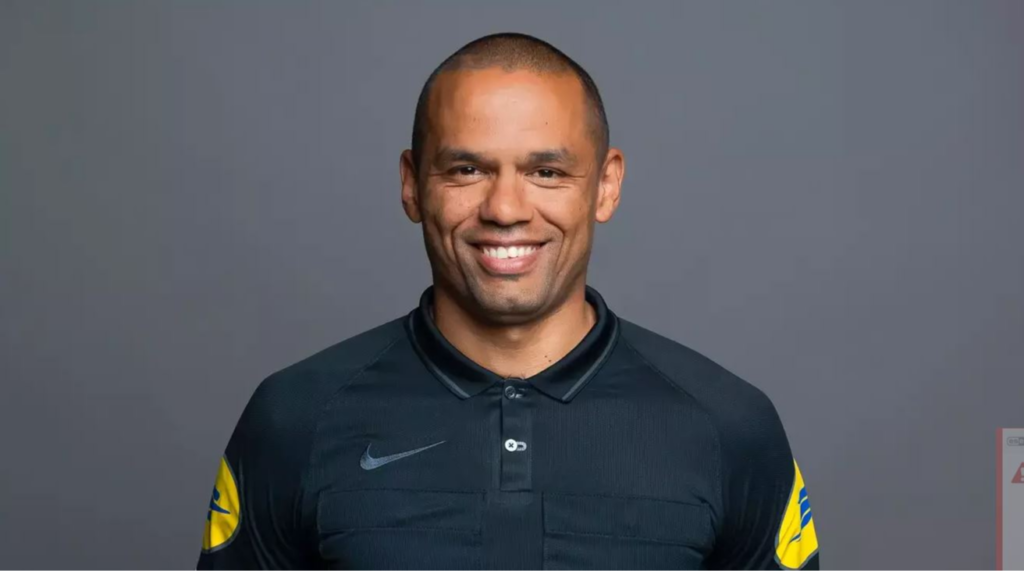 Quevilly-Rouen – DFCO : Gaël Angoula au sifflet