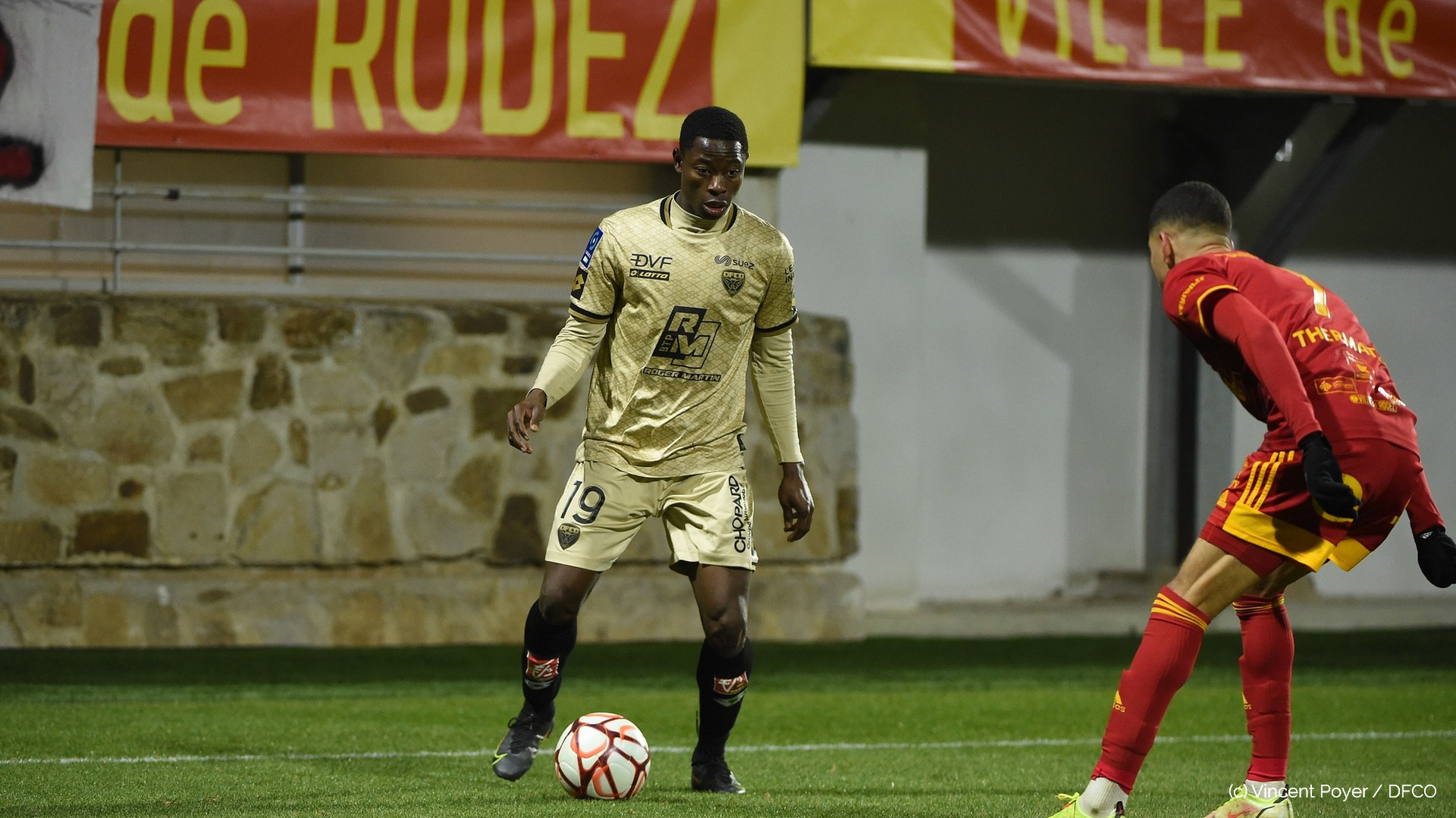 Ahmad Ngouyamsa suspendu à Toulouse