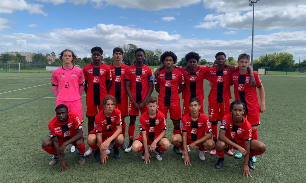 Formation : Une défaite, un match nul, une victoire