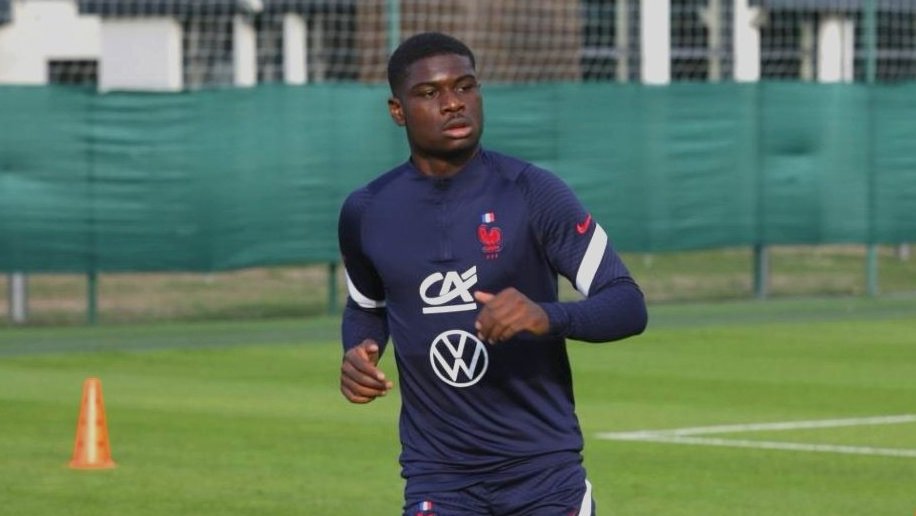 Dina Ebimbe a honoré sa première sélection en Espoirs