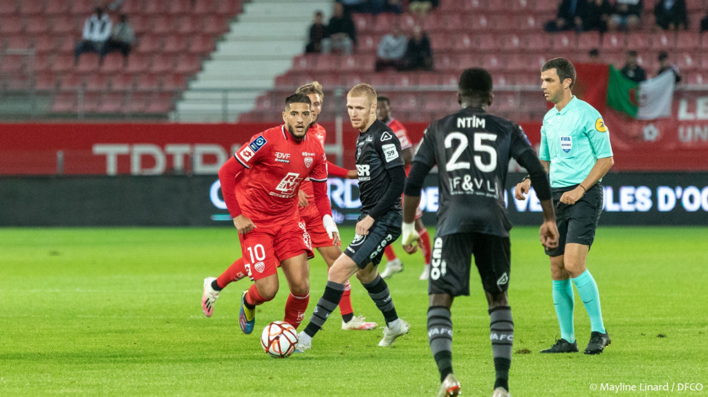 Fin de série frustrante pour le DFCO face à VAFC (0-1)