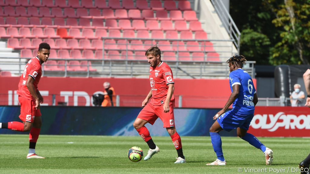 DFCO – ESTAC (1-2) : Dijon s’incline pour sa dernière sortie de la préparation