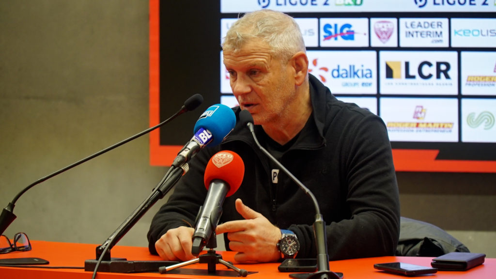 La conférence de presse avant DFCO – Guingamp