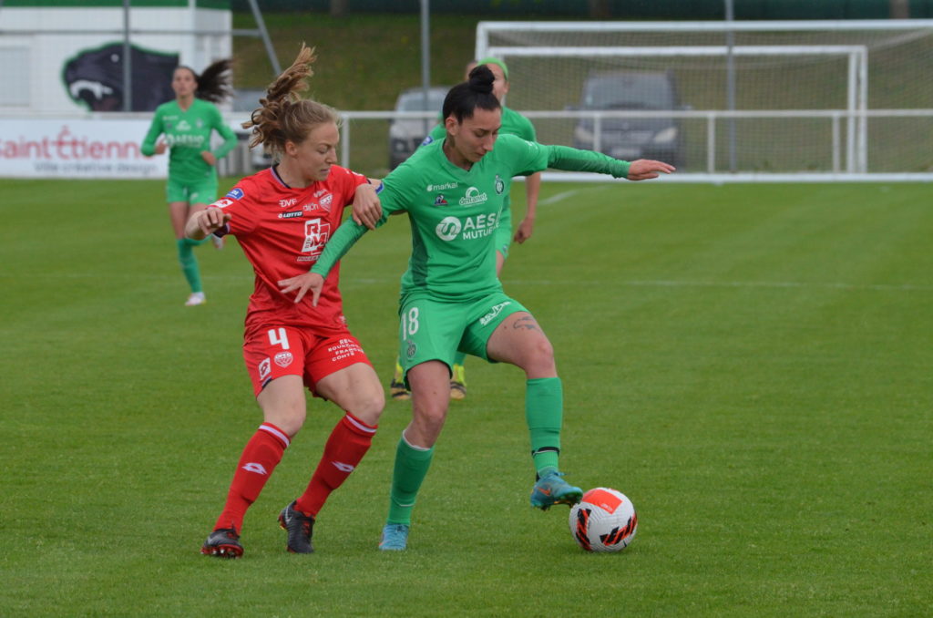 Le résumé vidéo de Saint-Etienne – DFCO (2-2)
