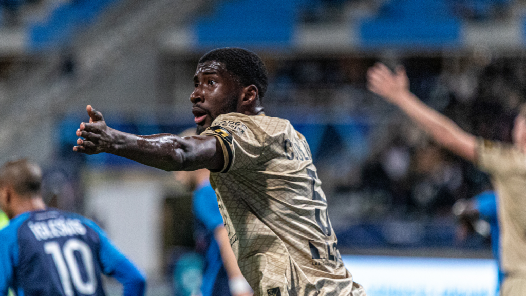 Senou Coulibaly suspendu à Auxerre