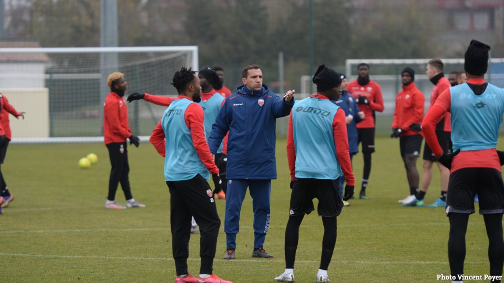 David Linarès avant DFCO – ASSE : « Etre réguliers dans la performance »