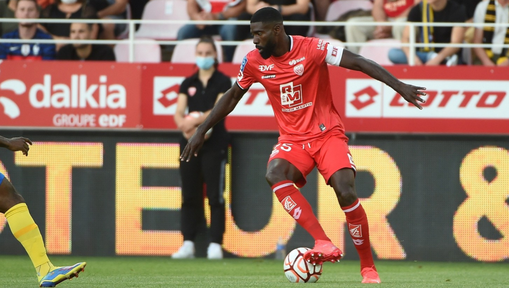 Sélection : Ecuele Manga perd, Coulibaly s&rsquo;impose
