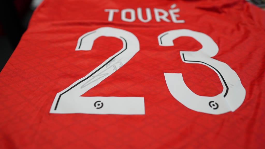 Tentez de remporter le maillot dédicacé de Zargo Touré !