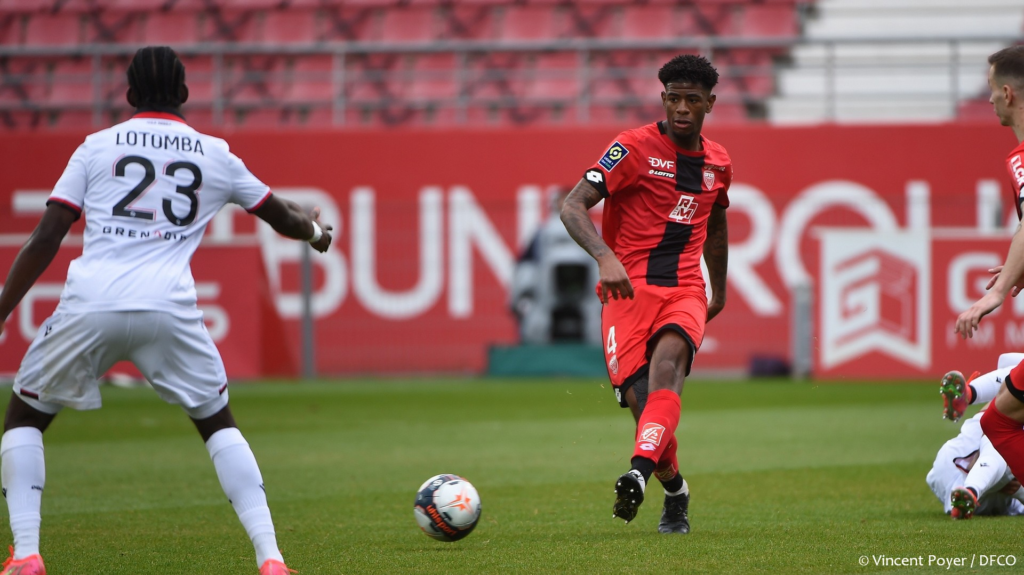 Stade Rennais – DFCO : Jérémy Stinat au sifflet