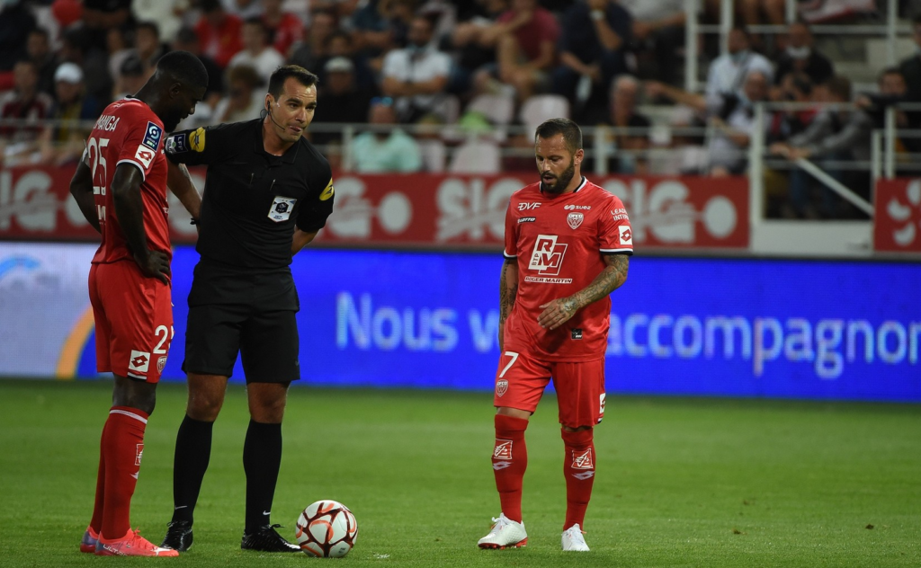 DFCO – Dunkerque : Aurélien Petit au sifflet