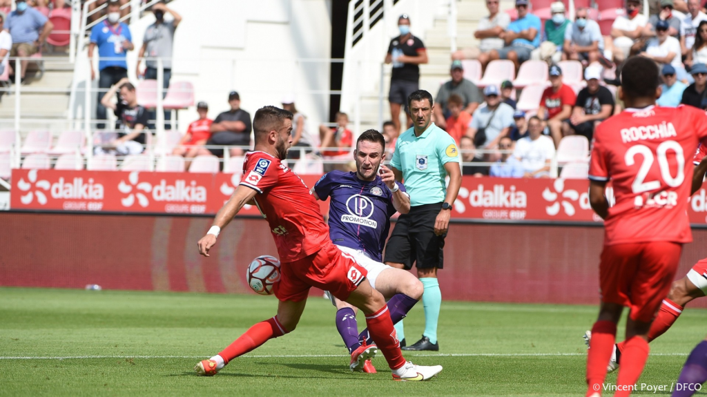 DFCO – AJ Auxerre : Nicolas Rainville au sifflet