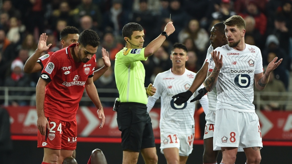 DFCO – FC Metz : Frank Schneider au sifflet