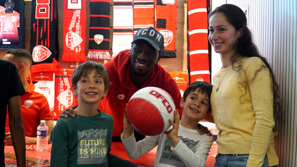 Retour sur la Séance de dédicaces au DFCO STORE