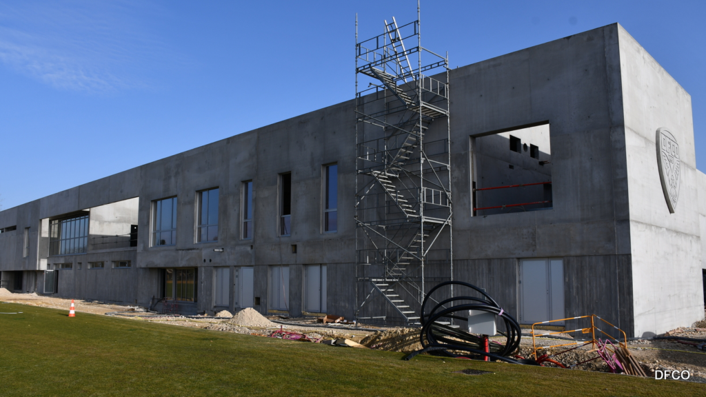 Centre de Performance : on vous fait visiter le chantier