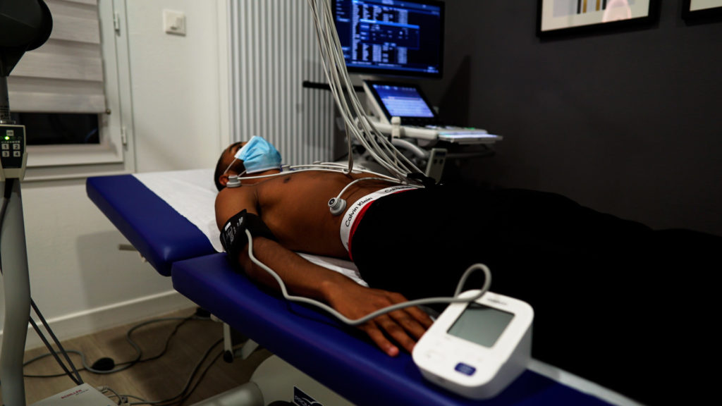 Les premiers pas de Walid Nassi