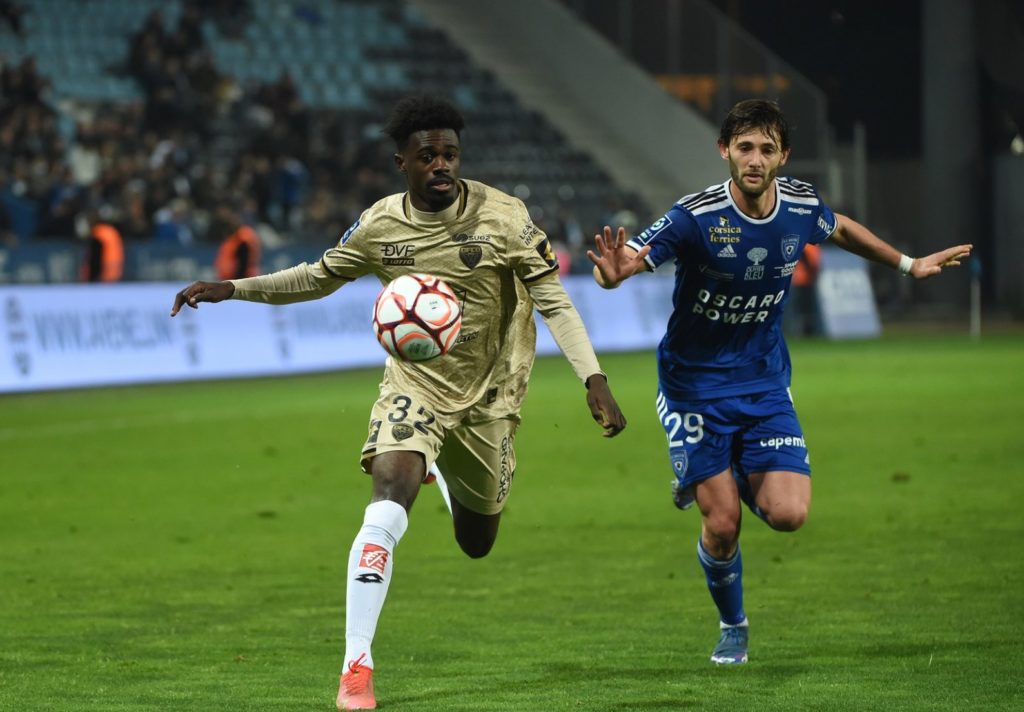 Tournoi de Toulon : défaite pour R.Benchaa, succès pour les Comoriens