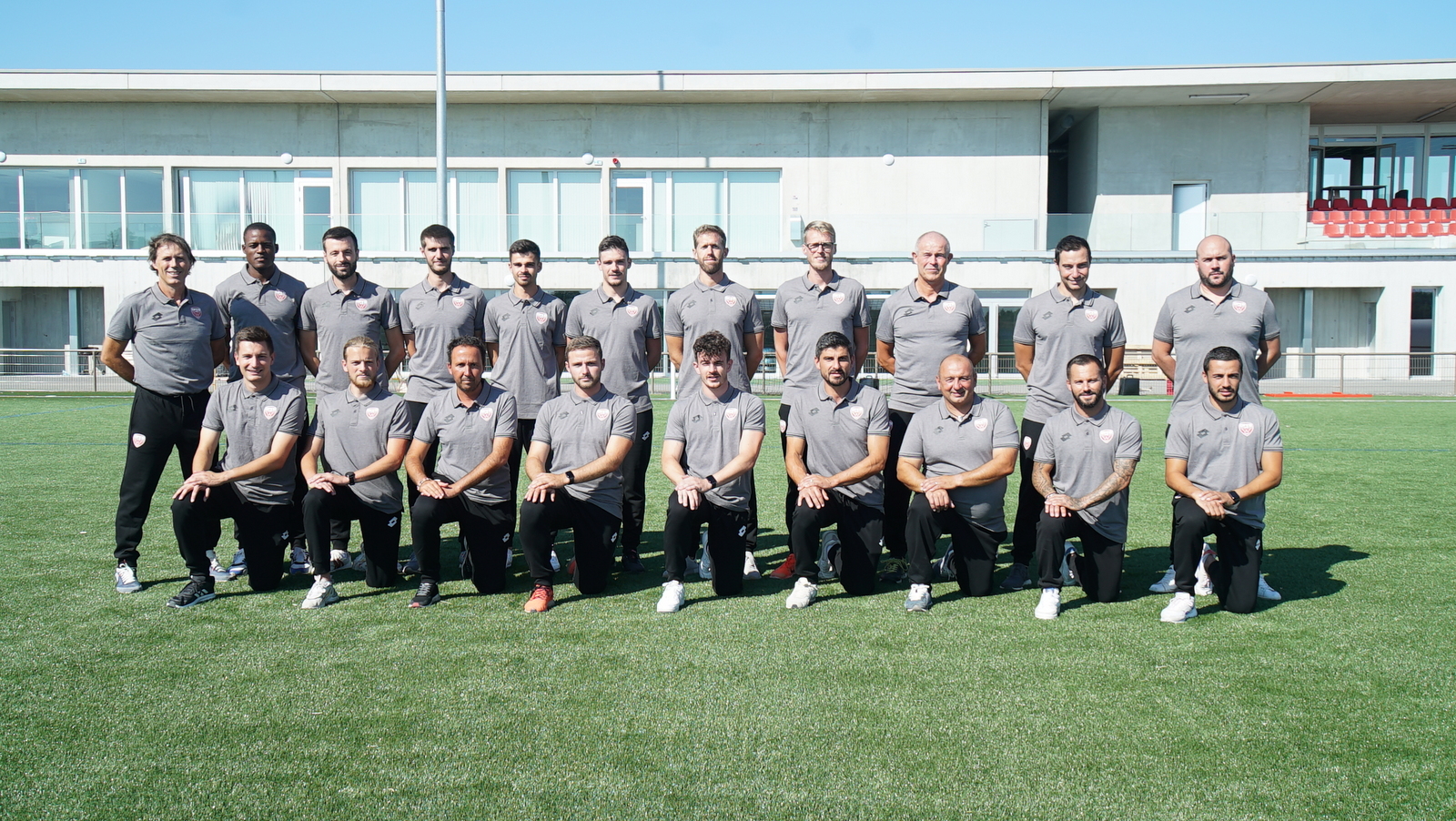 Le nouveau staff de la Formation