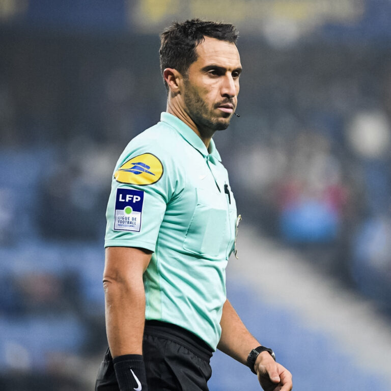 Pau FC – DFCO : Abdelatif Kherradji au sifflet