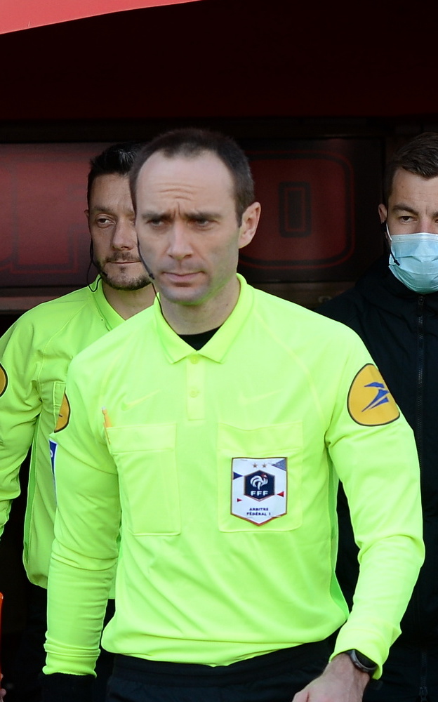 Thomas Léonard au sifflet pour DFCO – Quevilly-Rouen