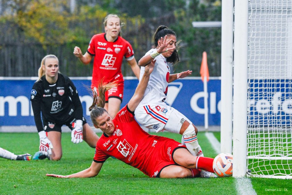 Le DFCO n&rsquo;a pas fait le poids à Lyon (8-0)