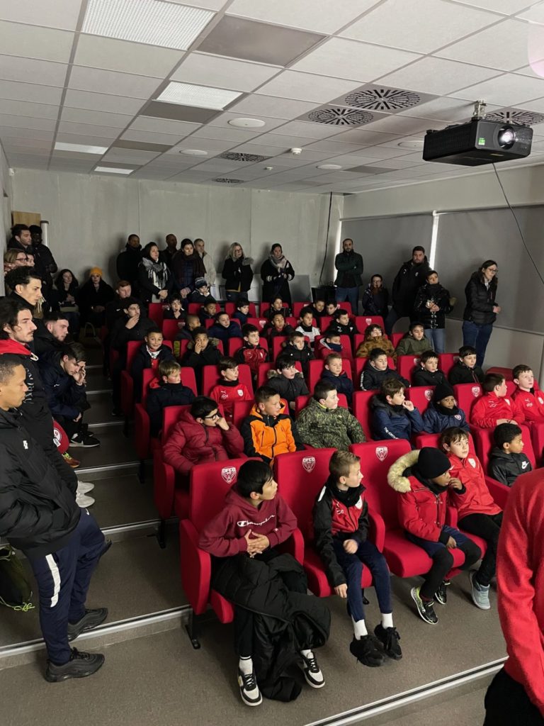 L’ASPTT Dijon en visite au DFCO !