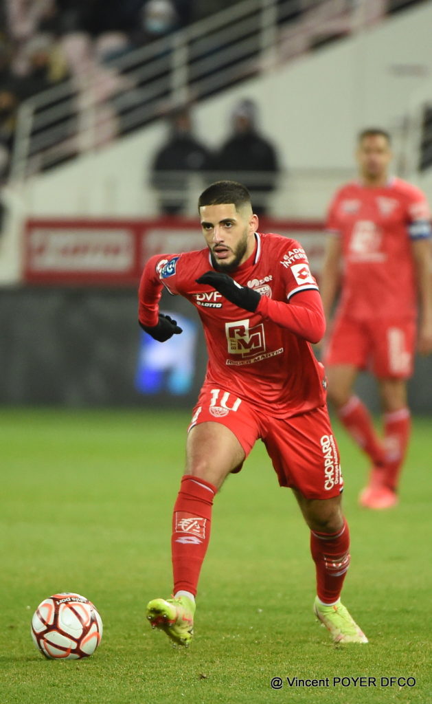 Yassine Benzia rejoint le Qarabağ FK