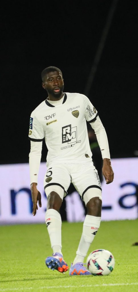 Le DFCO s&rsquo;incline à Laval (1-0)