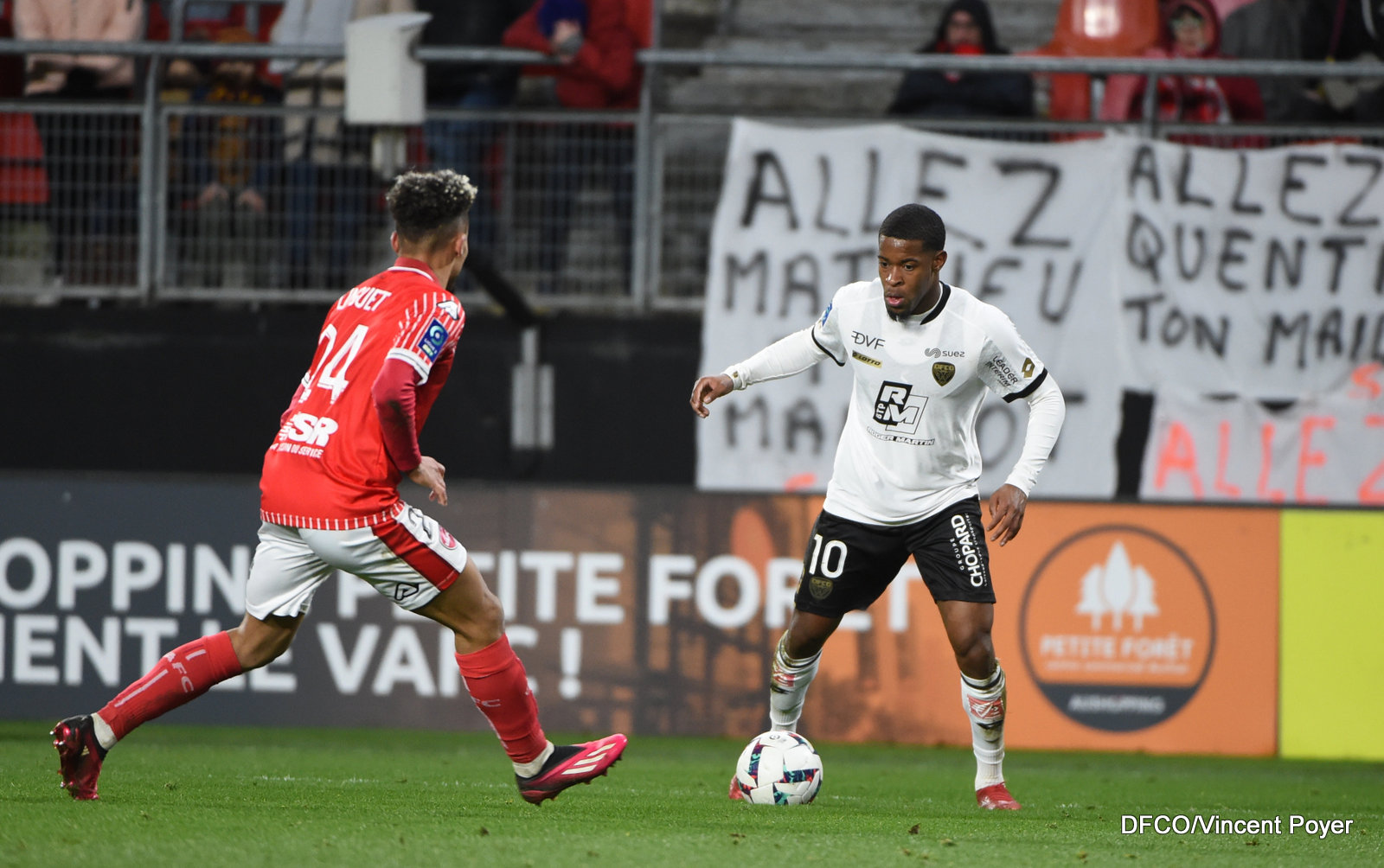 Valenciennes – DFCO (2-2) : l’album photos