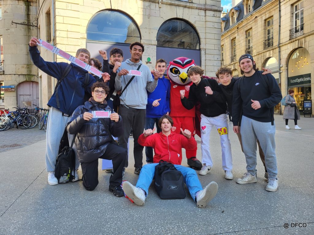 #DéfieLolie : récolte de sourires en centre-ville de Dijon !