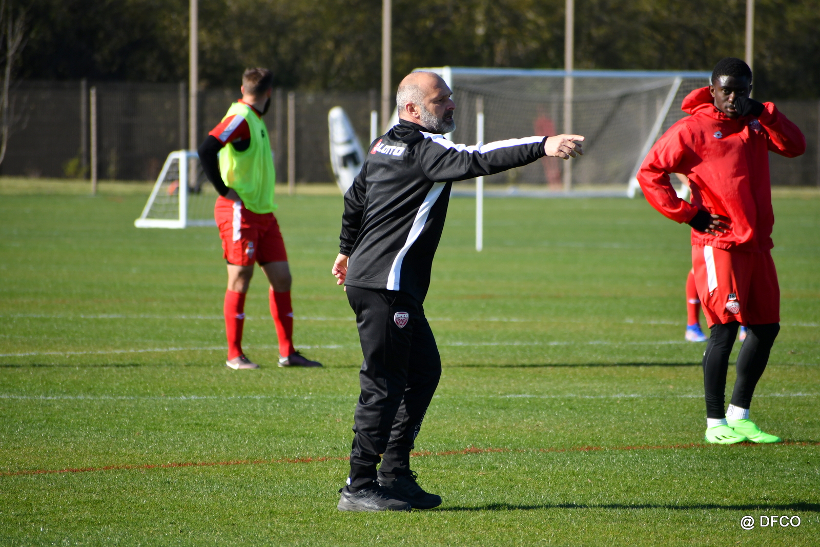 Les premiers pas de Pascal Dupraz et son staff : album photos