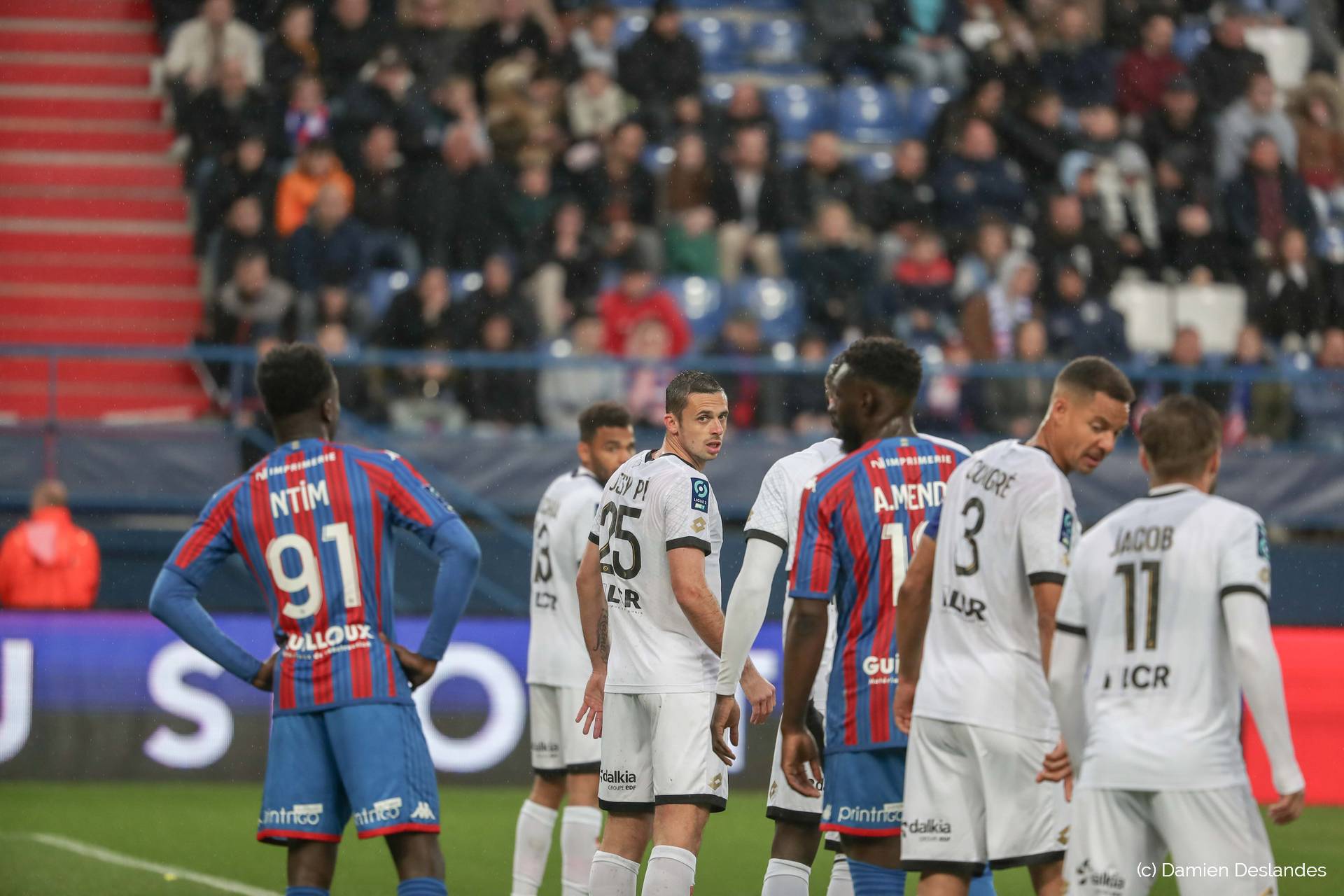 Le DFCO n&rsquo;a pas résisté à Caen (2-1)