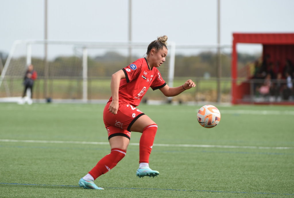 Océane Hurtré : « Apporter mon aide à l’équipe »