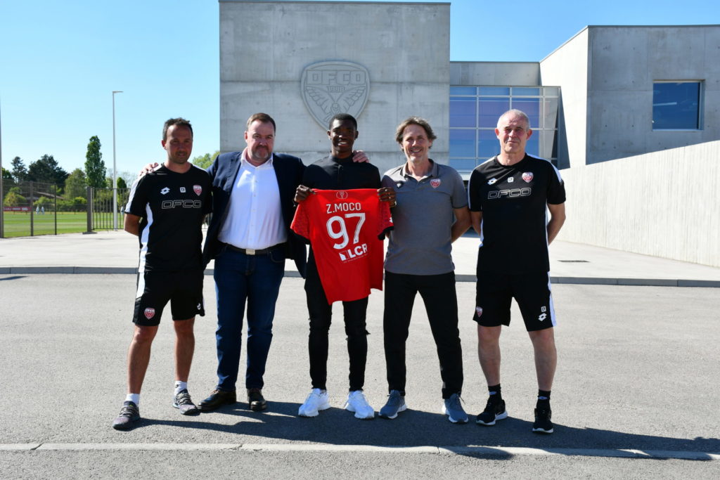 Premier contrat pro pour Zoran Moco au DFCO !