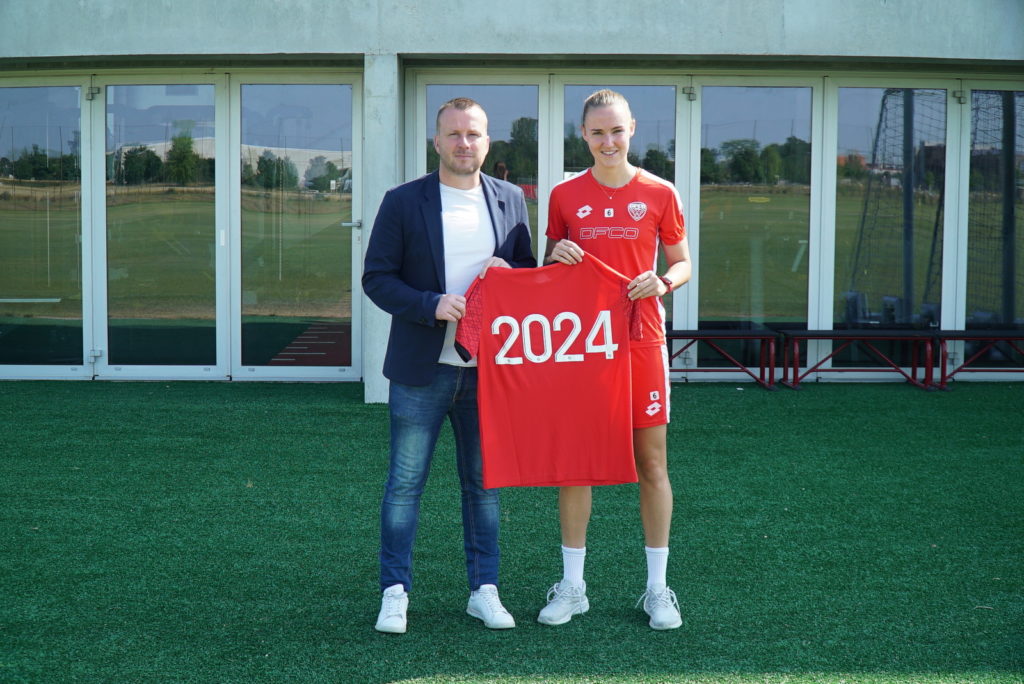 Hélène Fercocq prolonge d’un an !