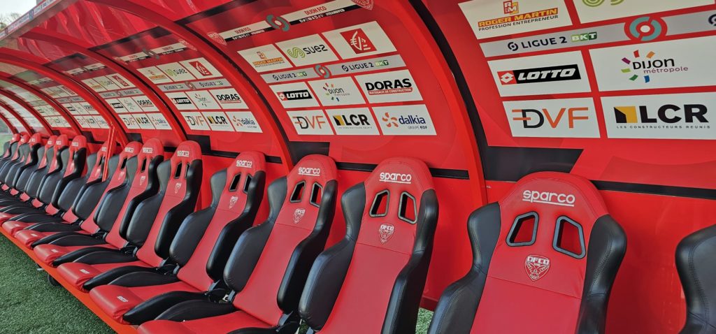 Le nouveau staff du DFCO autour de Benoît Tavenot