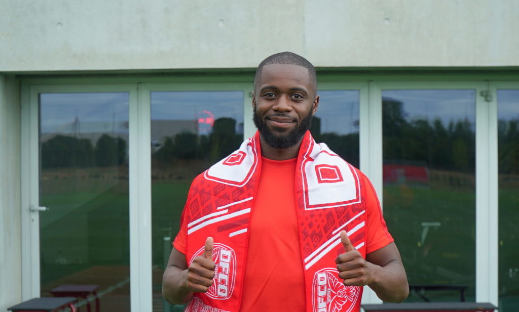 Cédric Makutungu s’engage au DFCO