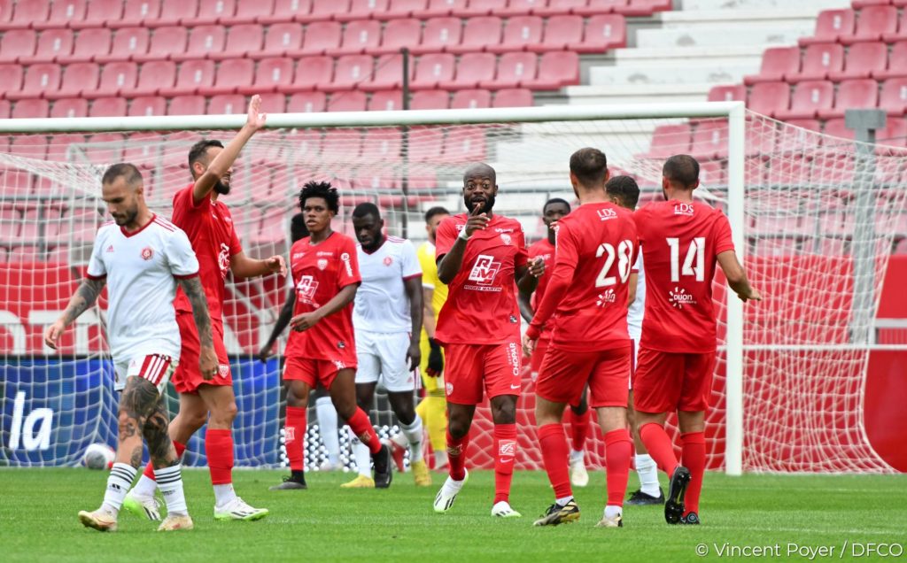 Le DFCO se libère offensivement