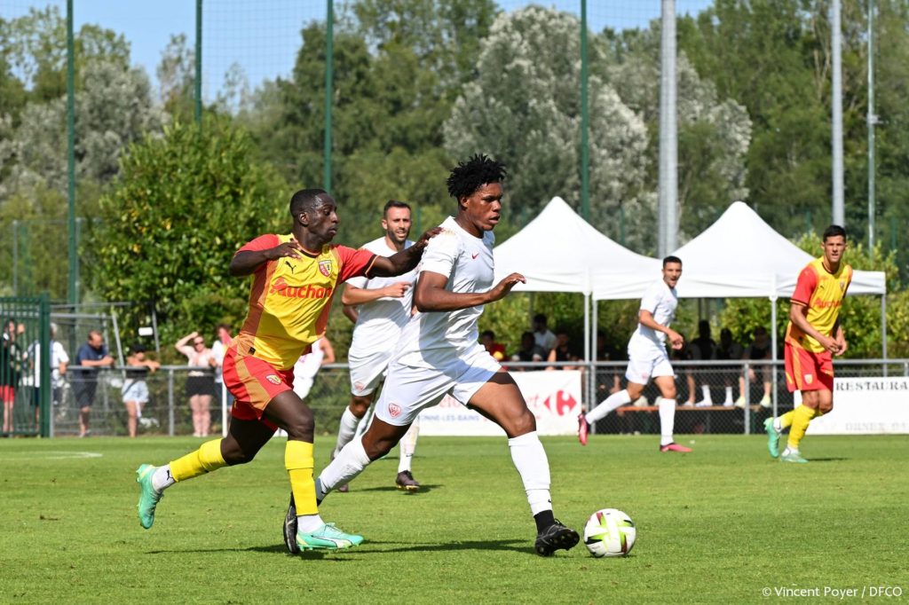 Le travail continue pour le DFCO, battu par Lens (0-2)