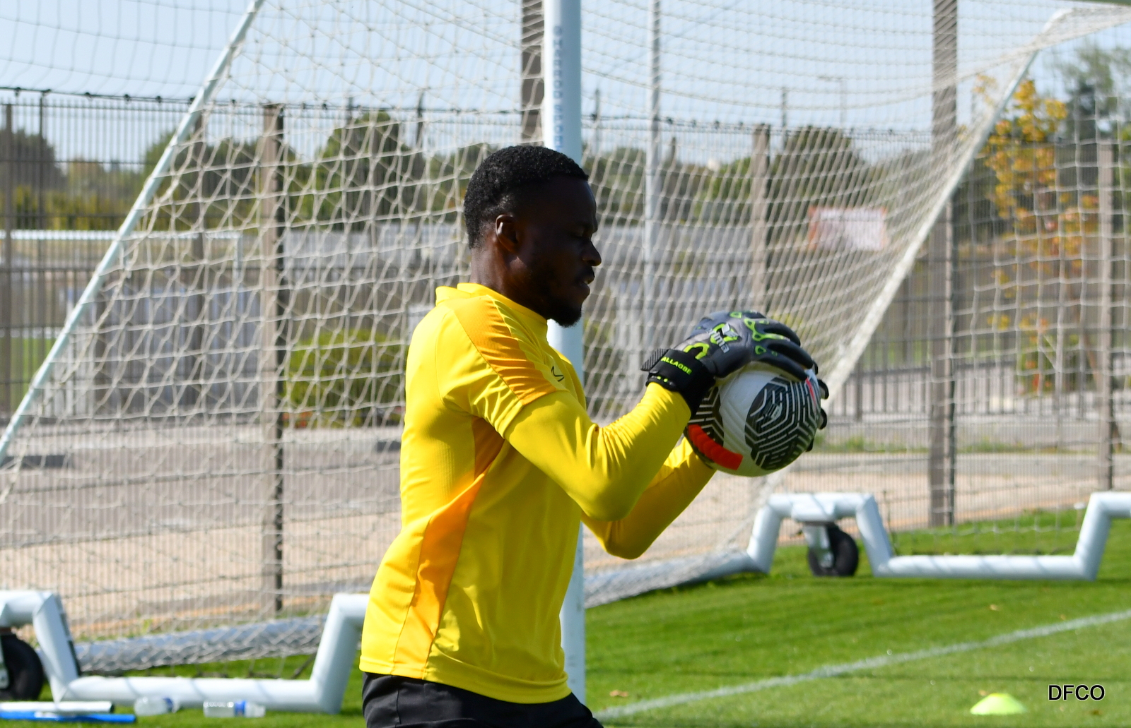 Saturnin Allagbé sélectionné avec le Bénin DFCO