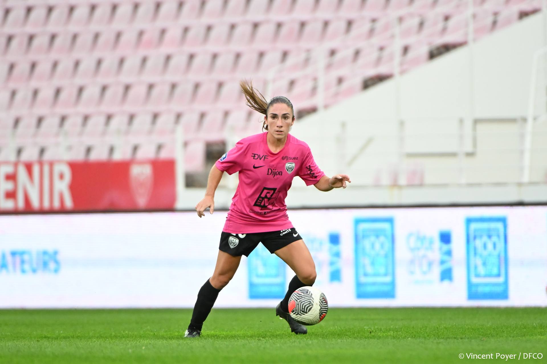 Le DFCO subit la loi du Paris FC (0-6)