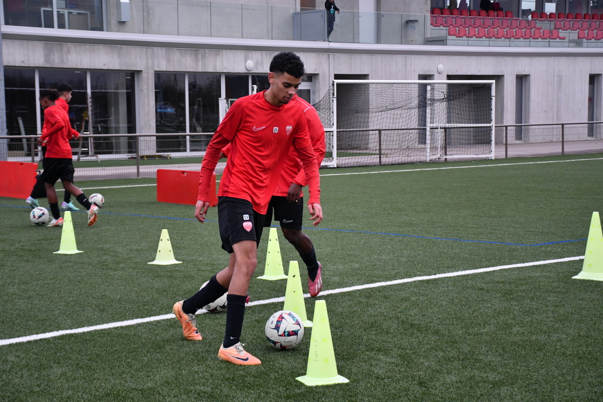 Nassim Dahmani en équipe de France U16