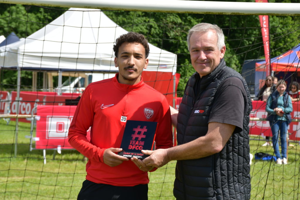 Zakaria Fdaouch élu joueur de la saison