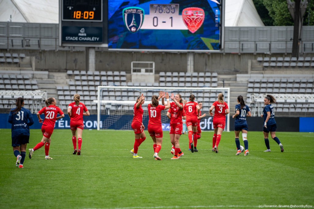 L&rsquo;album de Paris FC – DFCO (0-1)