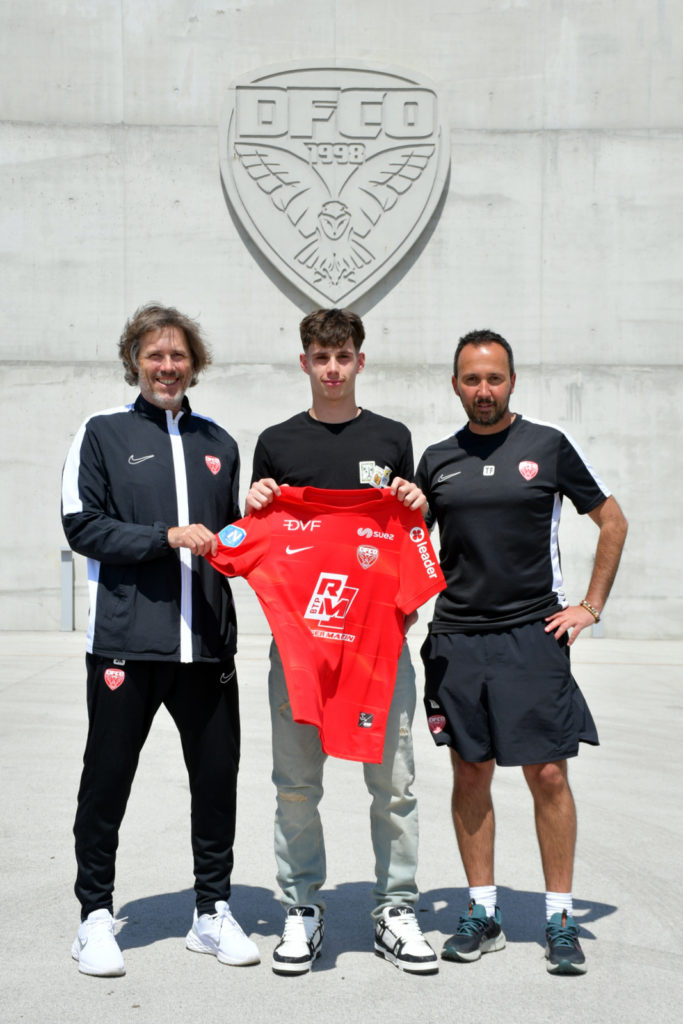 Alessio Martinez rejoint le DFCO !