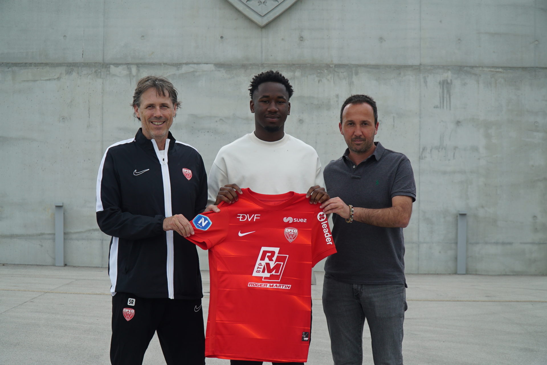 Centre de formation : César Obongo s’engage au DFCO !