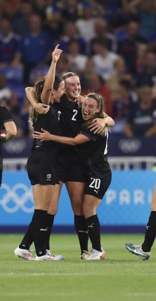 Jeux Olympiques : Kate Taylor buteuse !